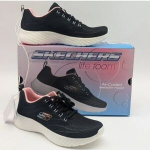 Skechers Ladies' Lite Foam Sneaker‎v Nwt Washable